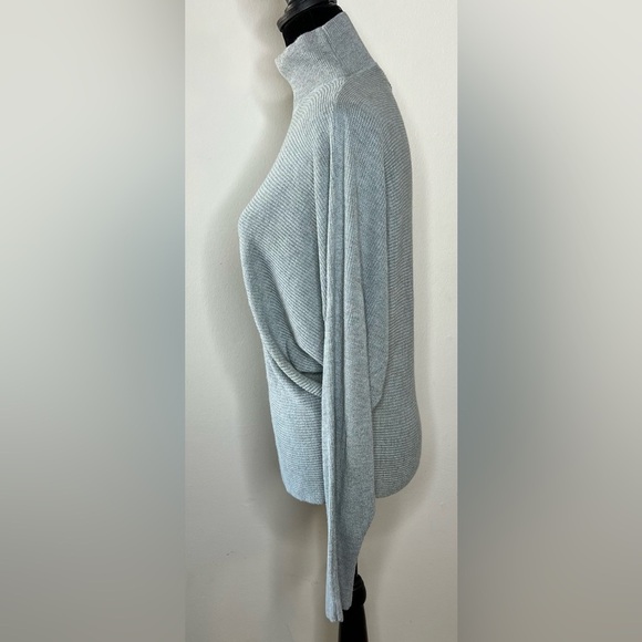 John + Jenn mock turtleneck gray blue knit sweater dolman long sleeve. XS EUC - Picture 7 of 9